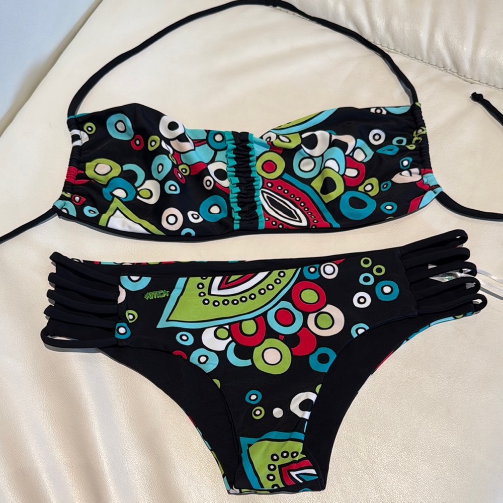 Women medium black Paisley strapless halter Bikini Set solid reversible